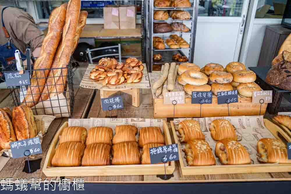 烏邁烘焙工作室 | 大村鄉間小路裡酸種麵包、可頌，只營業週四五六。