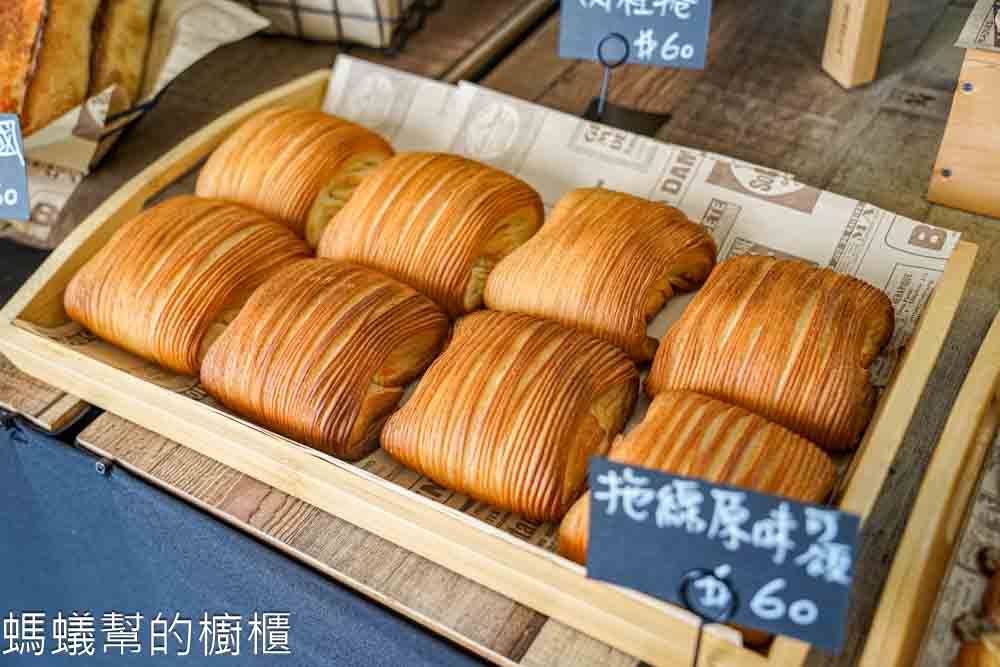 烏邁烘焙工作室 | 大村鄉間小路裡酸種麵包、可頌，只營業週四五六。