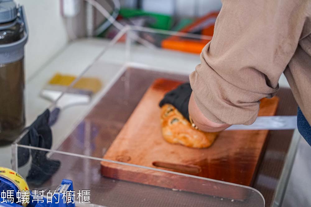 烏邁烘焙工作室 | 大村鄉間小路裡酸種麵包、可頌，只營業週四五六。