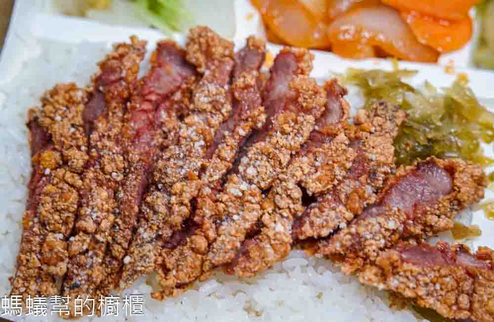 鬍鬚張魯肉飯便當 | 新主菜現做便當登場，85元起吃質感便當！