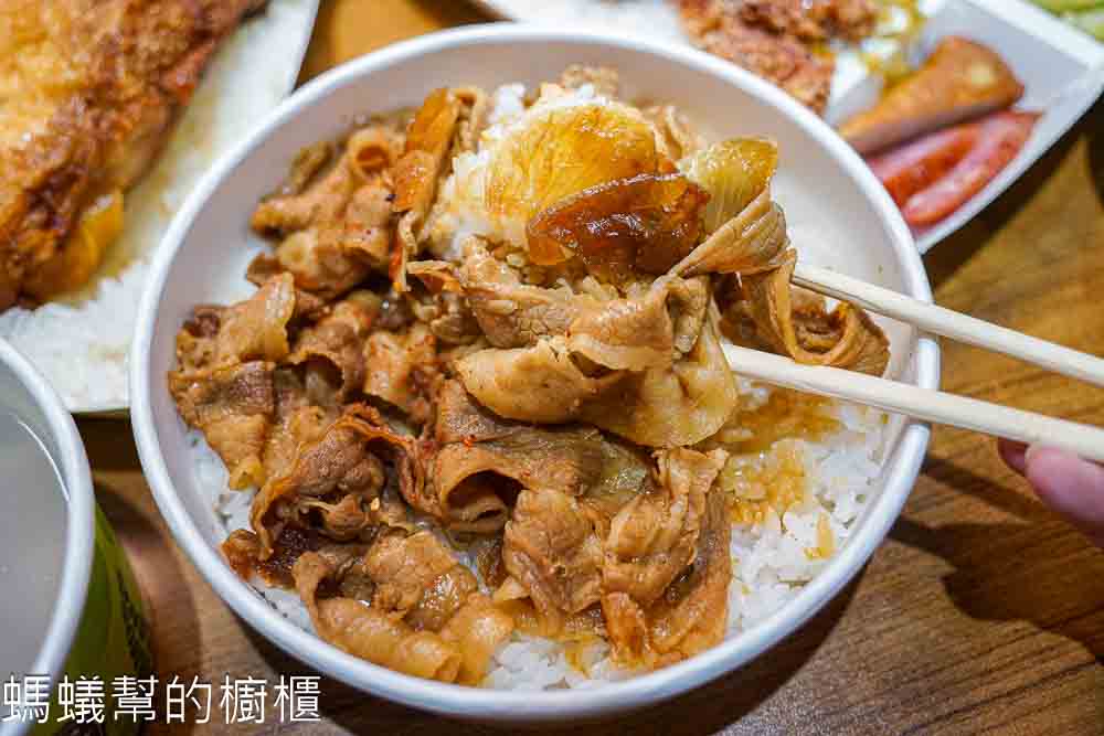 鬍鬚張魯肉飯便當 | 新主菜現做便當登場，85元起吃質感便當！
