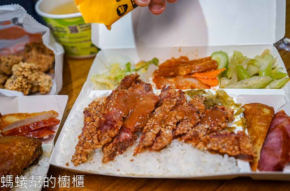 鬍鬚張魯肉飯便當 | 新主菜現做便當登場，85元起吃質感便當！