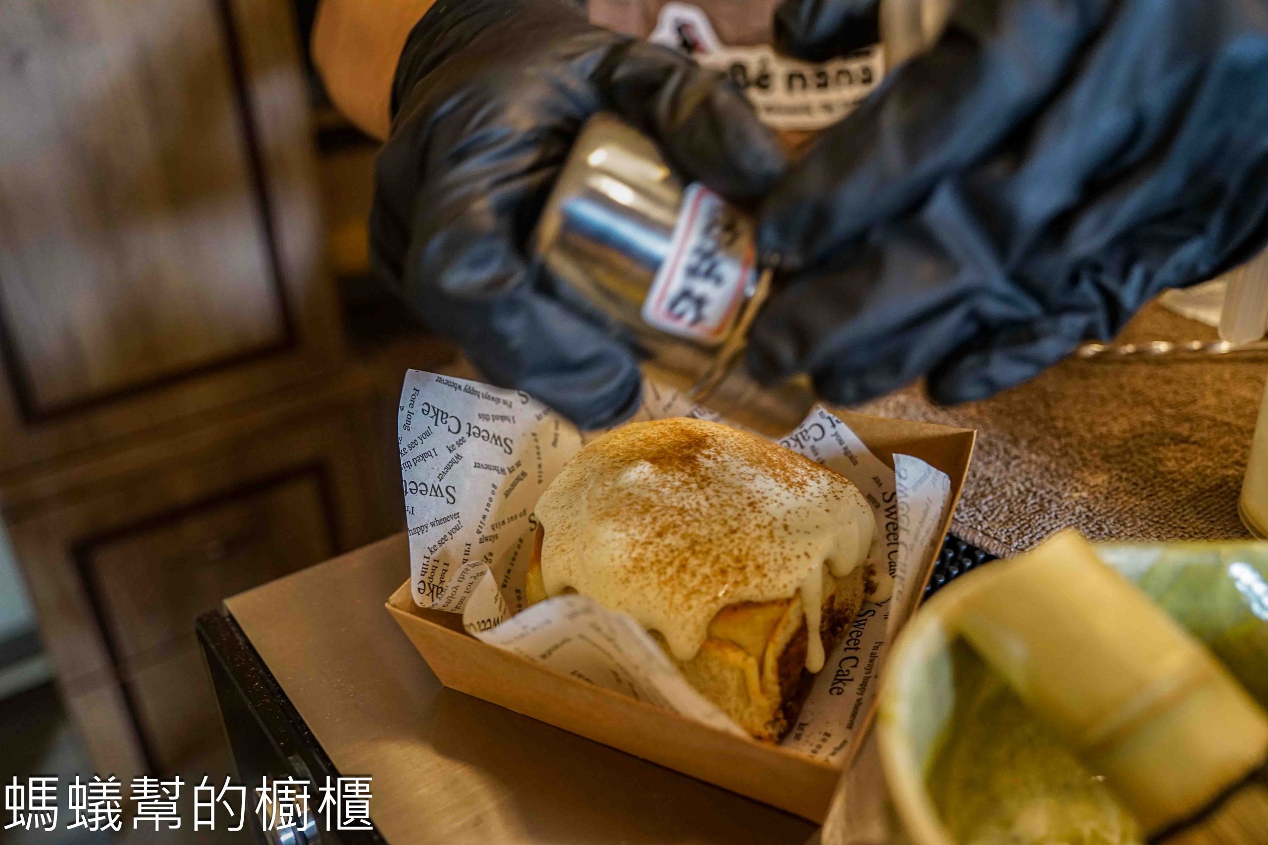 貝娜娜 | 彰化市外帶咖啡館，提拉米蘇+奶霜咖啡邊吃邊喝的有趣體驗。