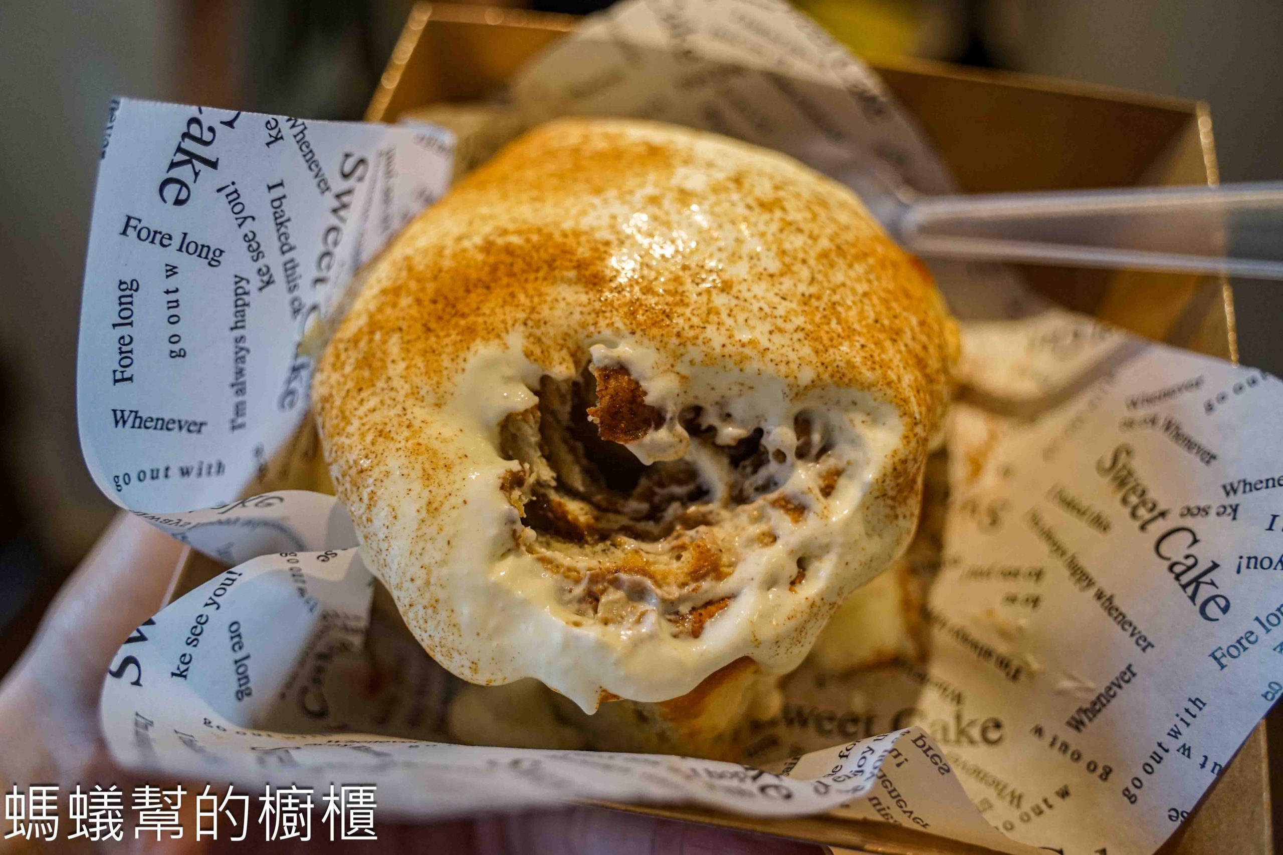 貝娜娜 | 彰化市外帶咖啡館，提拉米蘇+奶霜咖啡邊吃邊喝的有趣體驗。