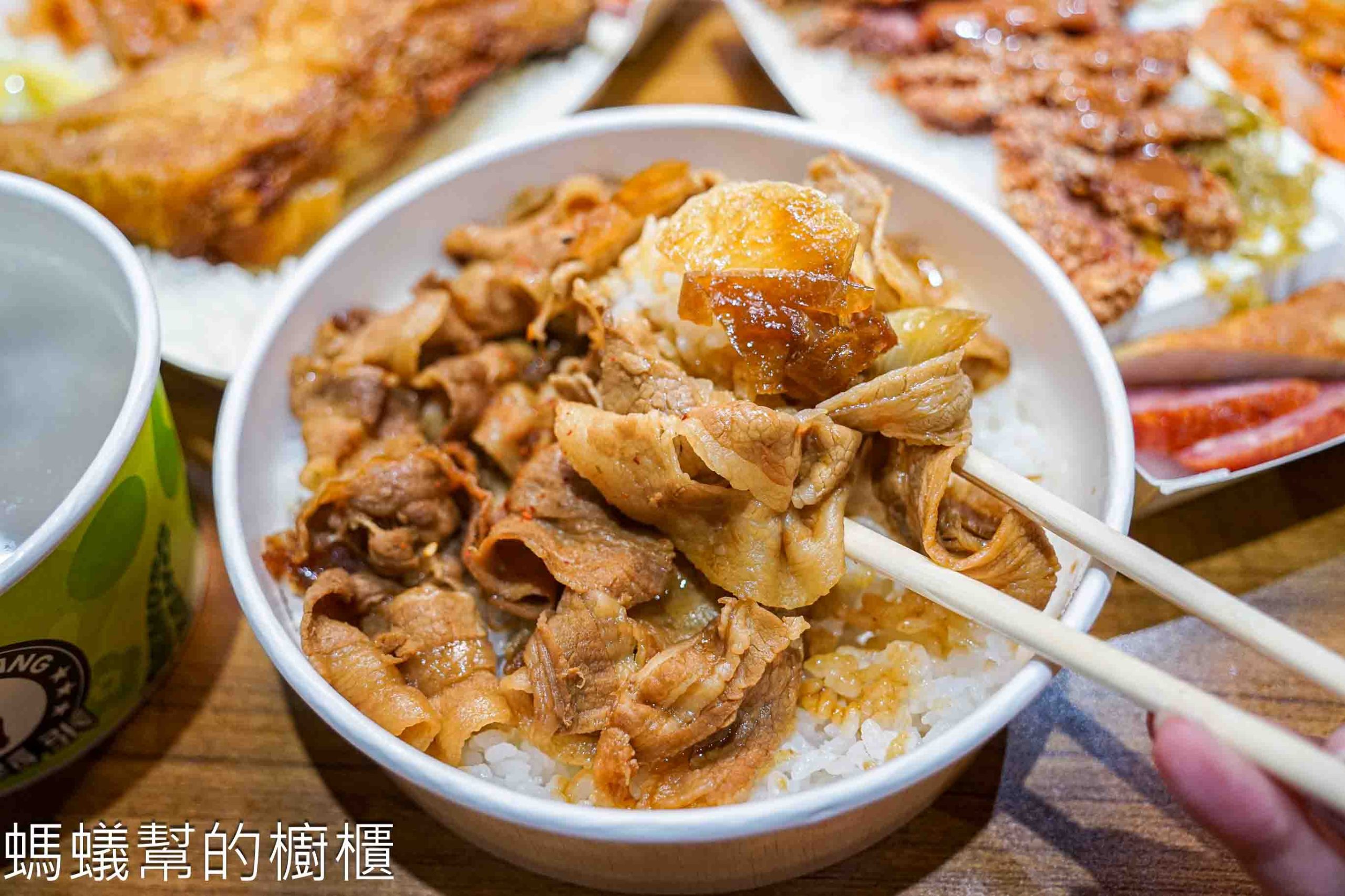 鬍鬚張魯肉飯便當