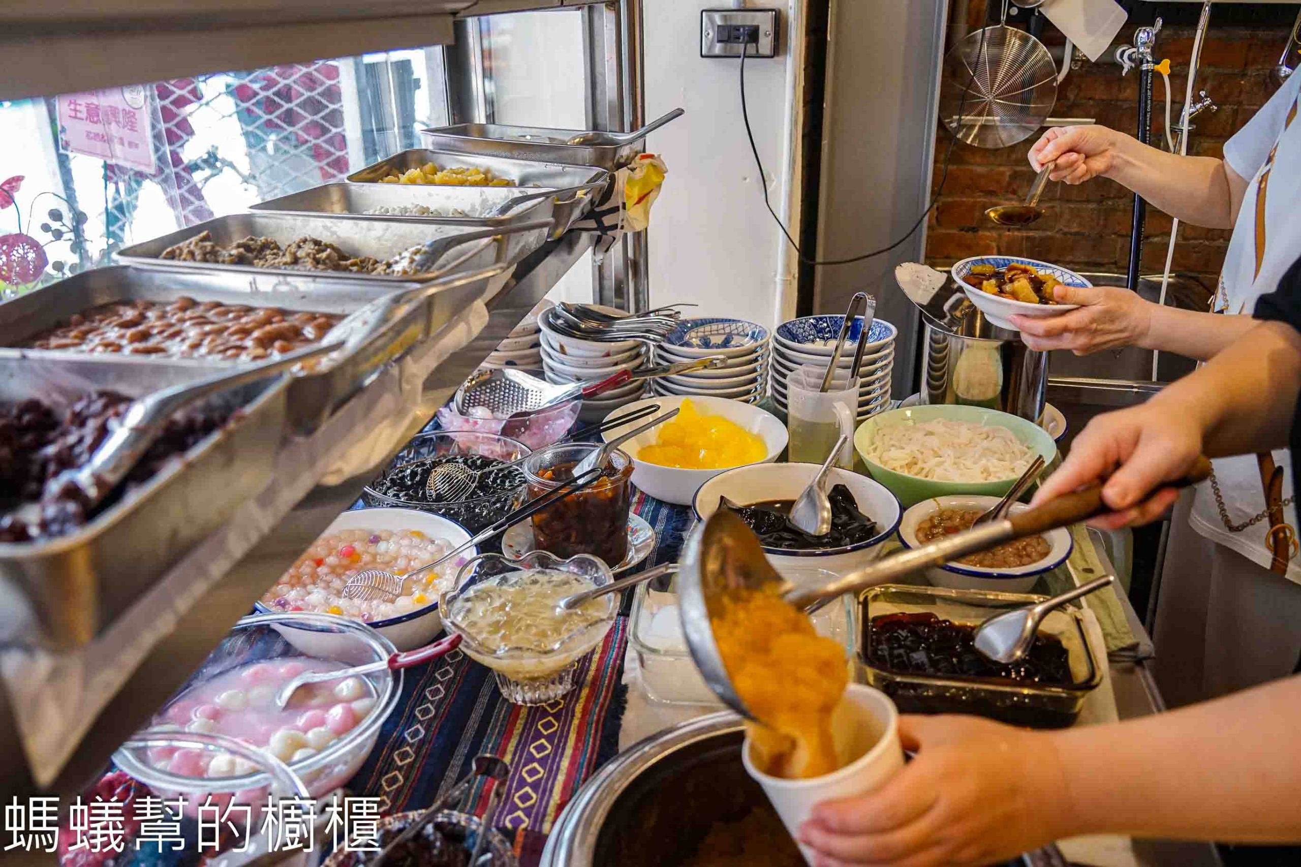 春吉冰店 | 彰化市阿璋肉圓旁邊手熬古早味鳳梨冰、少見鹼粽冰。