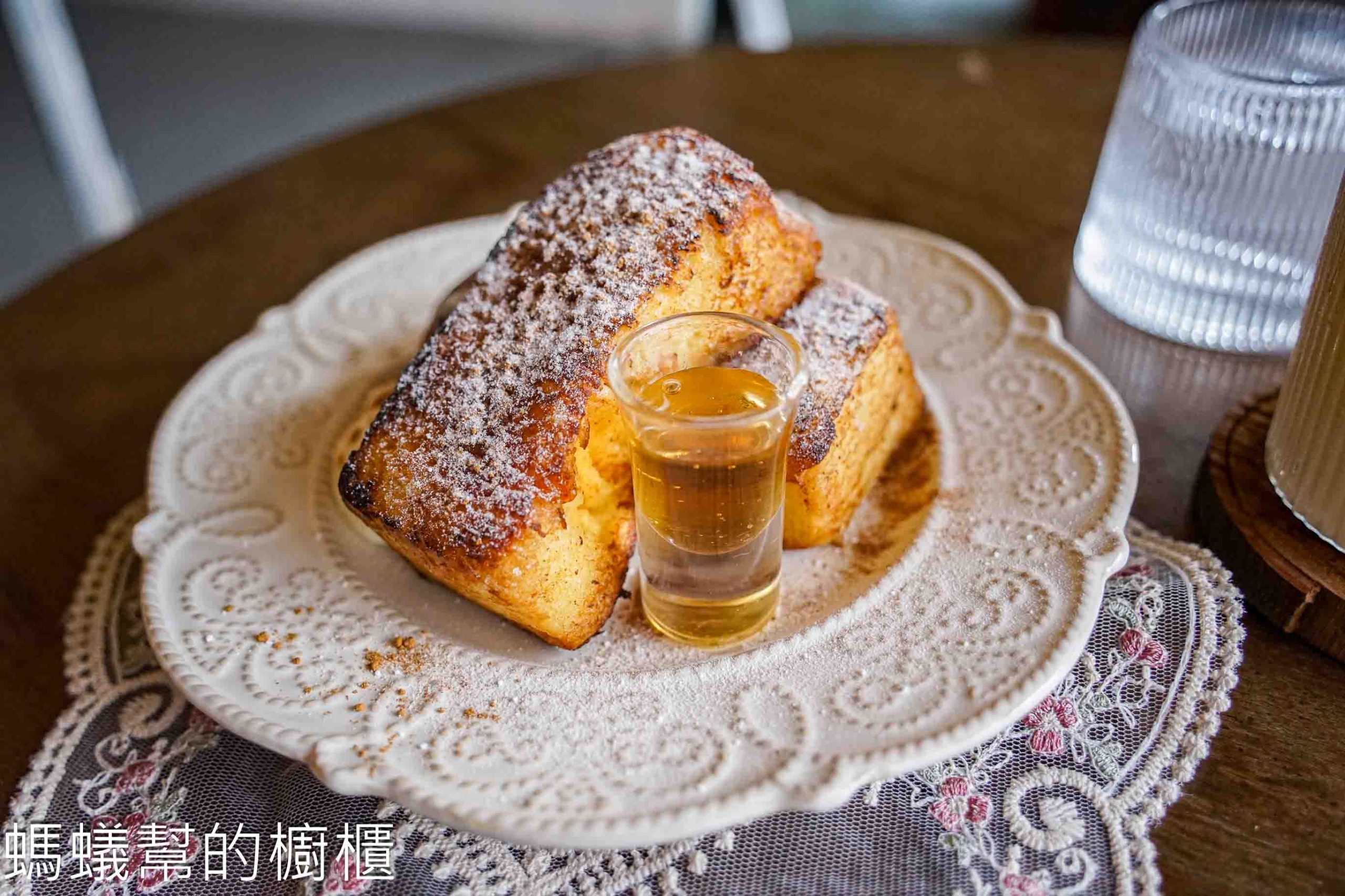 包盒·𝐁𝐚𝐎𝐇𝐞’𝐫 | 員林甜點下午茶，這裡也有販售Q嫩法式吐司。