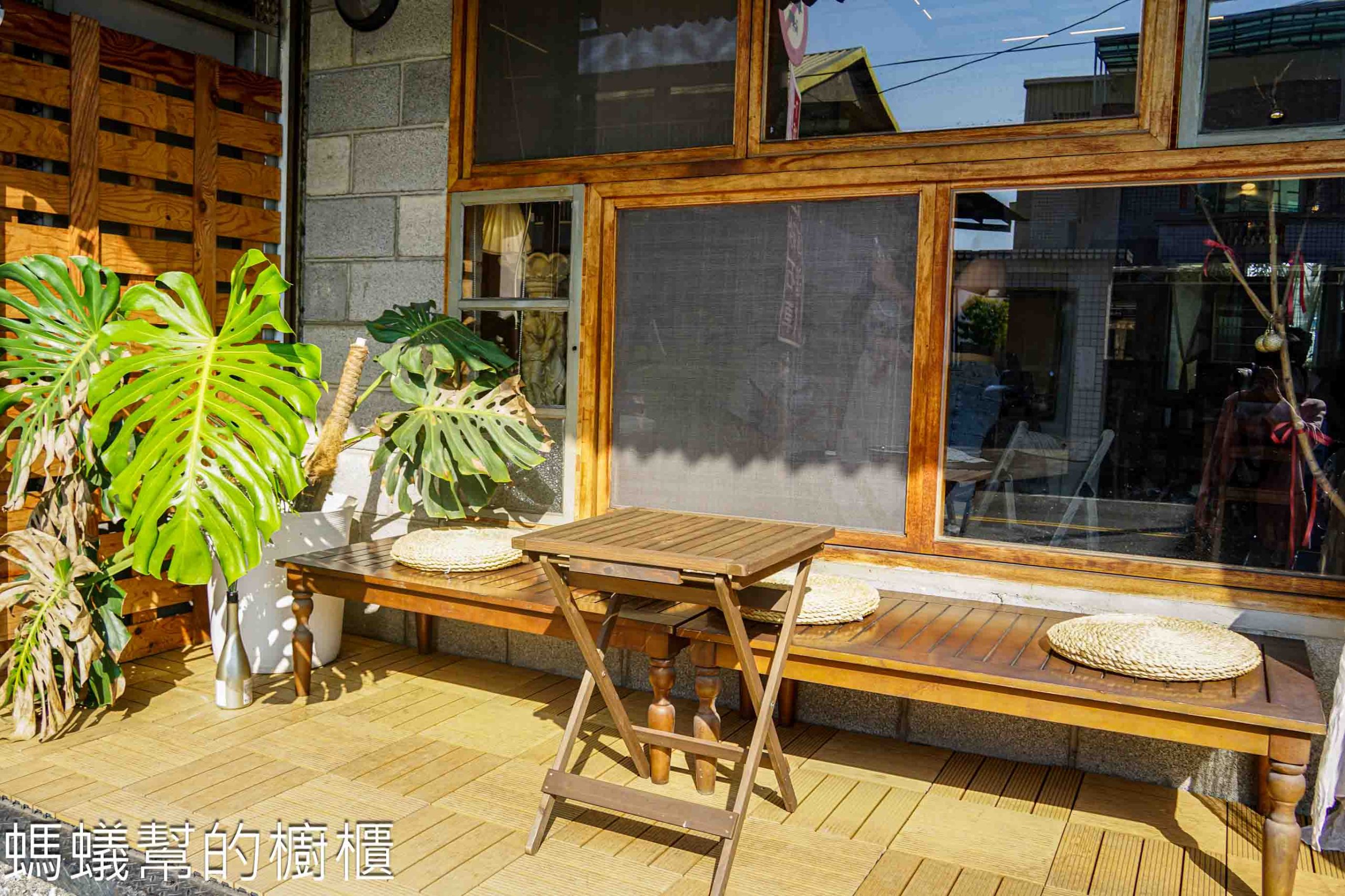 包盒·𝐁𝐚𝐎𝐇𝐞’𝐫 | 員林甜點下午茶,這裡也有販售Q嫩法式吐司。
