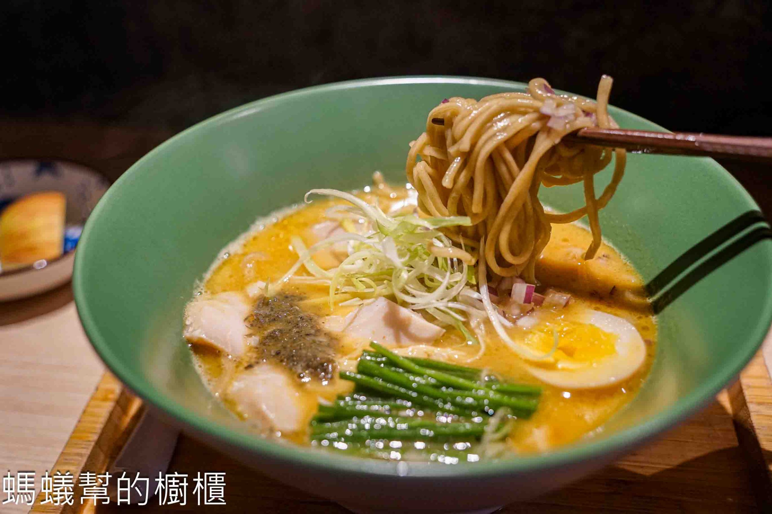 有囍拉麵 | 台中中區雞湯拉麵就在宮原眼科旁,湯頭濃郁,可加麵加飯。 有囍拉麵 | 台中中區雞湯拉麵就在宮原眼科旁,湯頭濃郁,可加麵加飯。