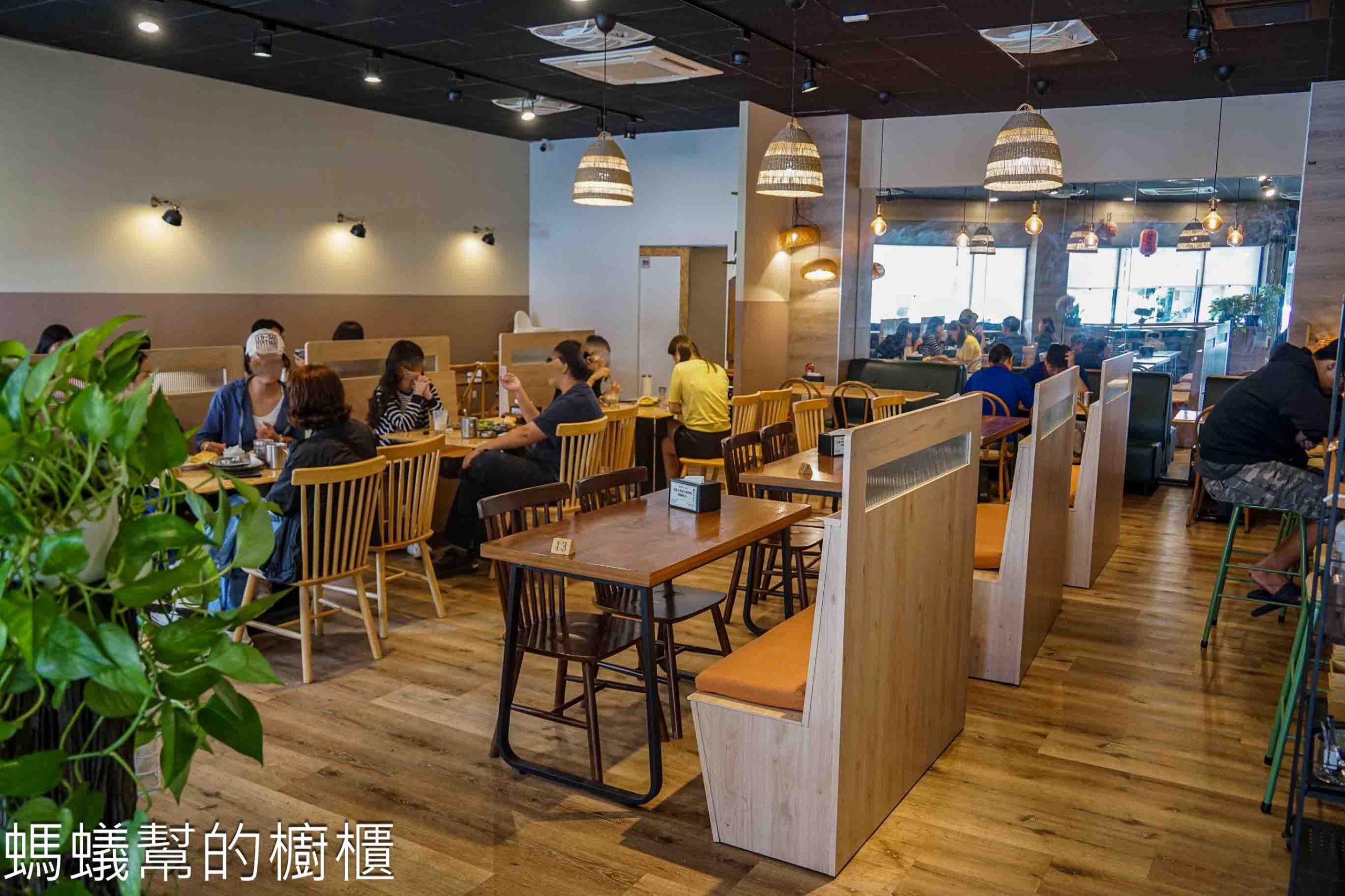 旮旯楍卅 | 彰化鹿港早午餐碳烤土司