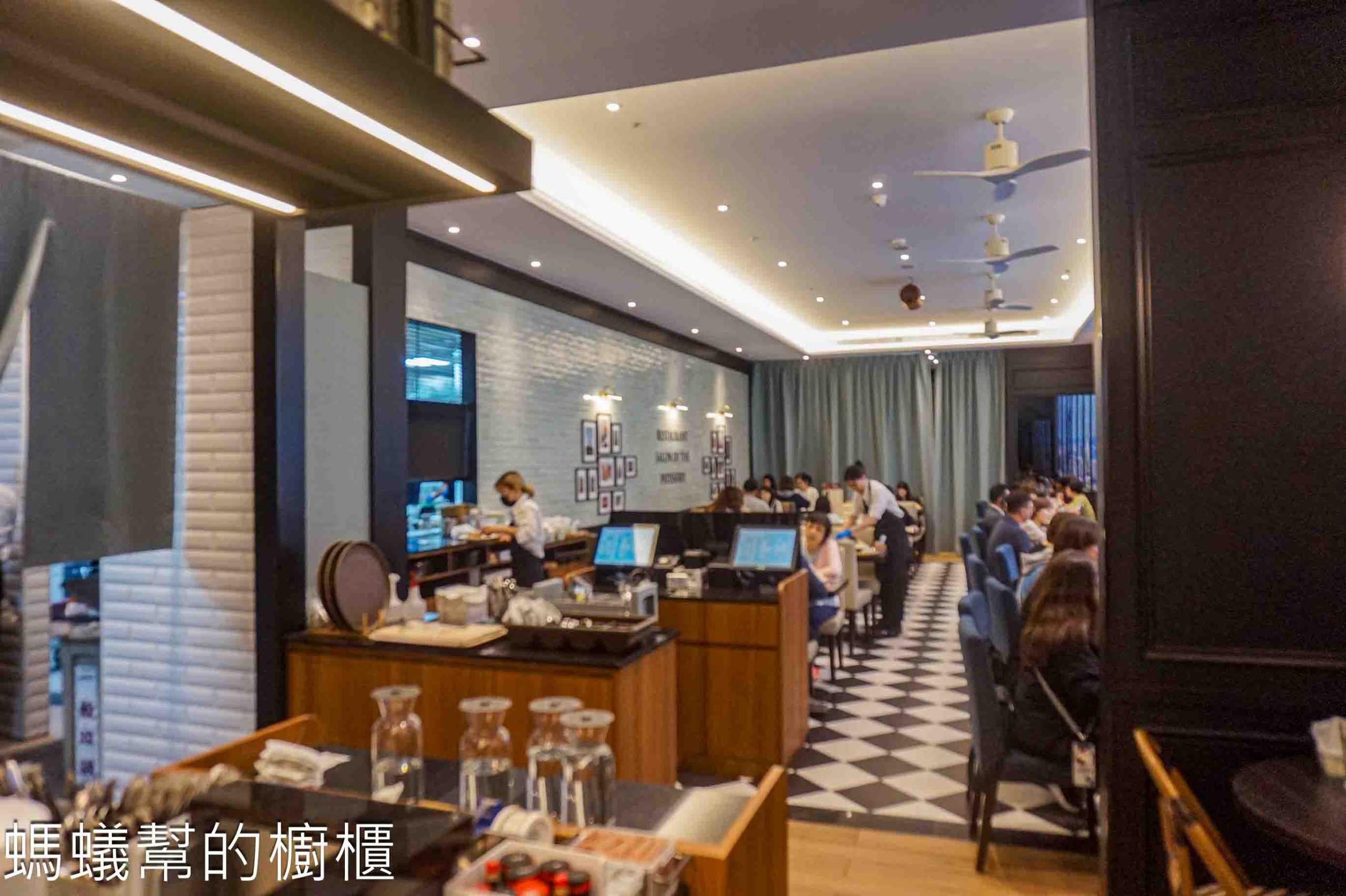 PAUL法國麵包甜點沙龍新竹巨城店