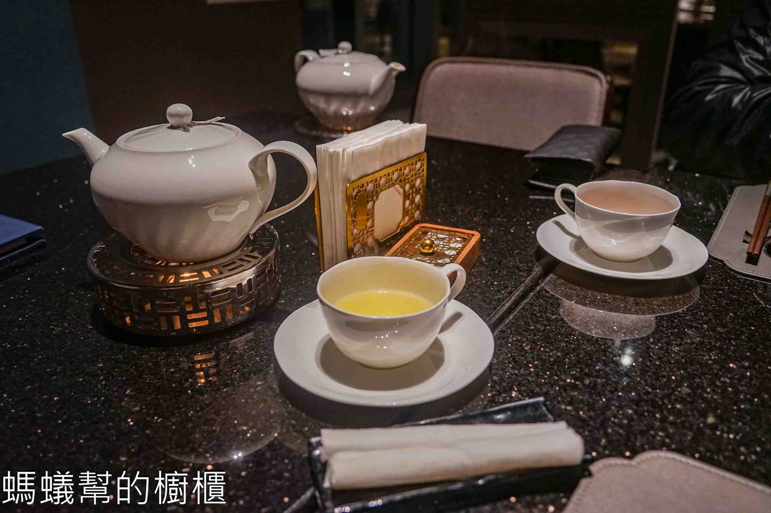 東方樓台北漢來店 