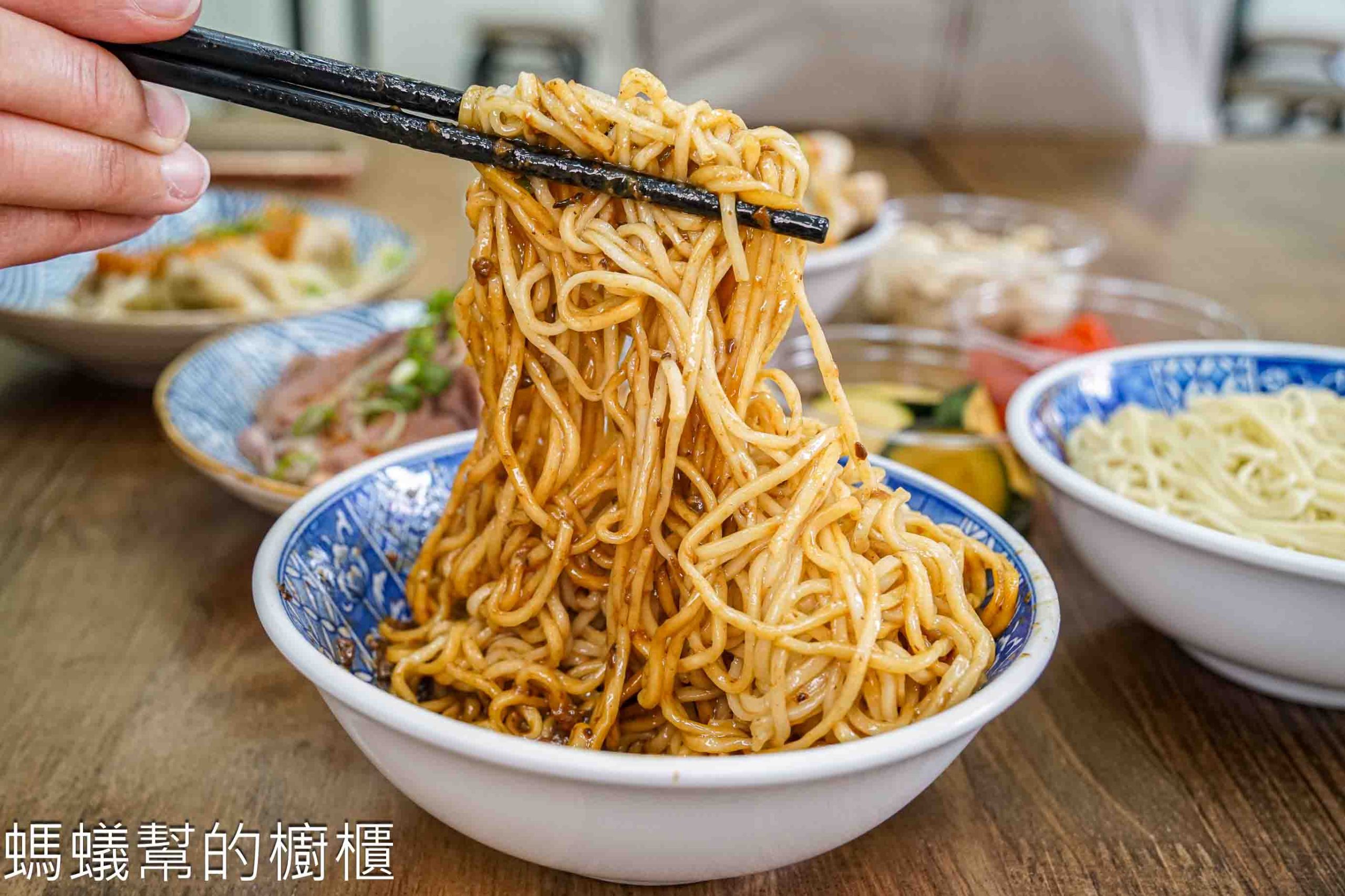 品蔚手作麵南屯直營店