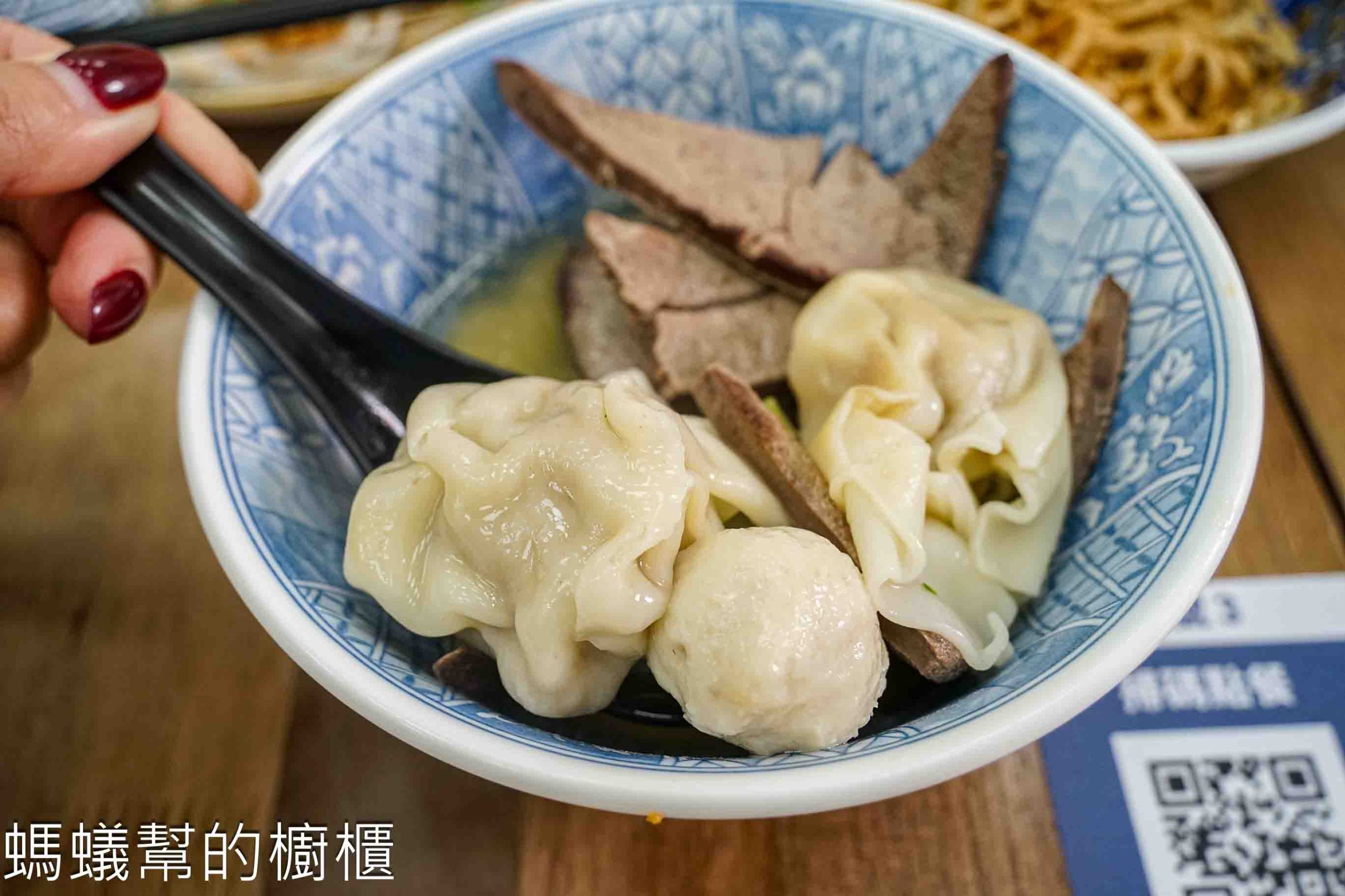 品蔚手作麵南屯直營店