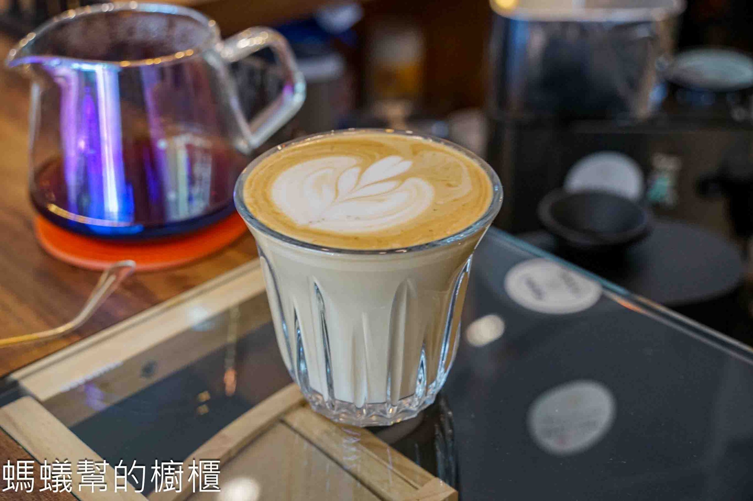 泊好時美甲咖啡館 | 嘉義市咖啡館推薦，精品豆咖啡、流心巴斯克！