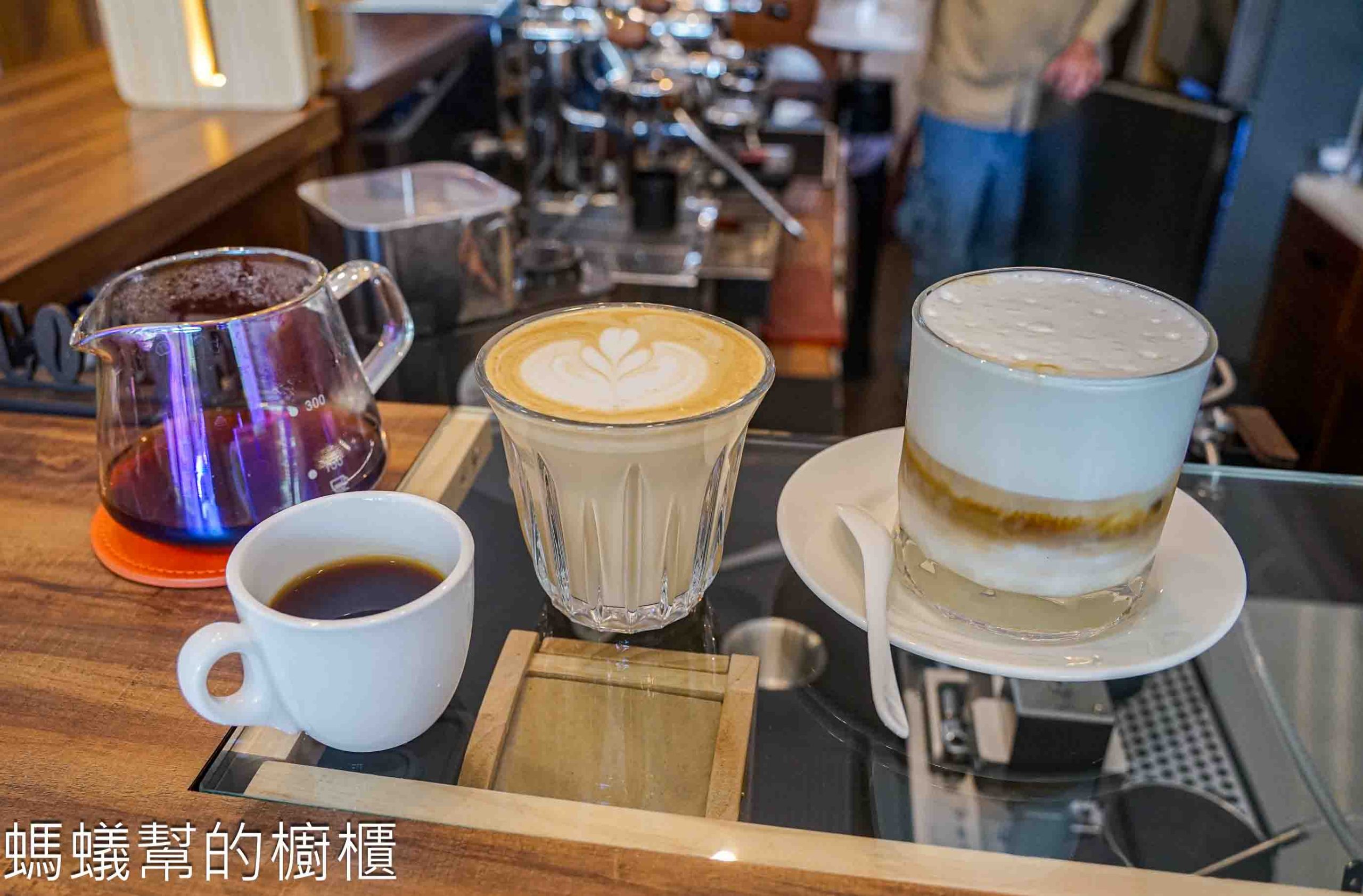 泊好時美甲咖啡館 | 嘉義市咖啡館推薦,精品豆咖啡、流心巴斯克!