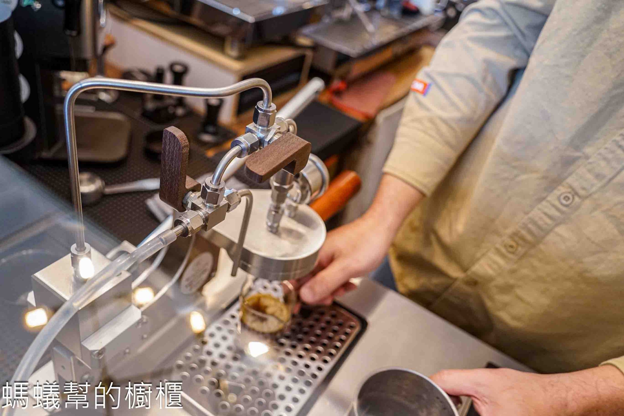 泊好時美甲咖啡館 | 嘉義市咖啡館推薦，精品豆咖啡、流心巴斯克！