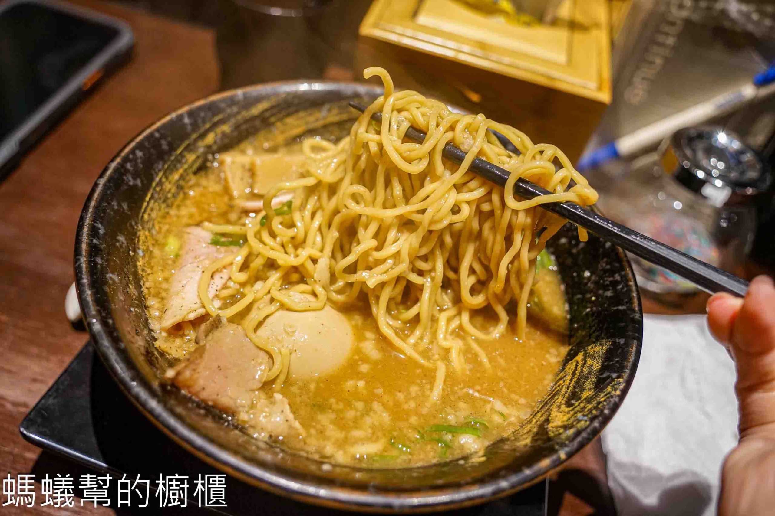 麵屋浩 | 新竹市舊城區排隊拉麵