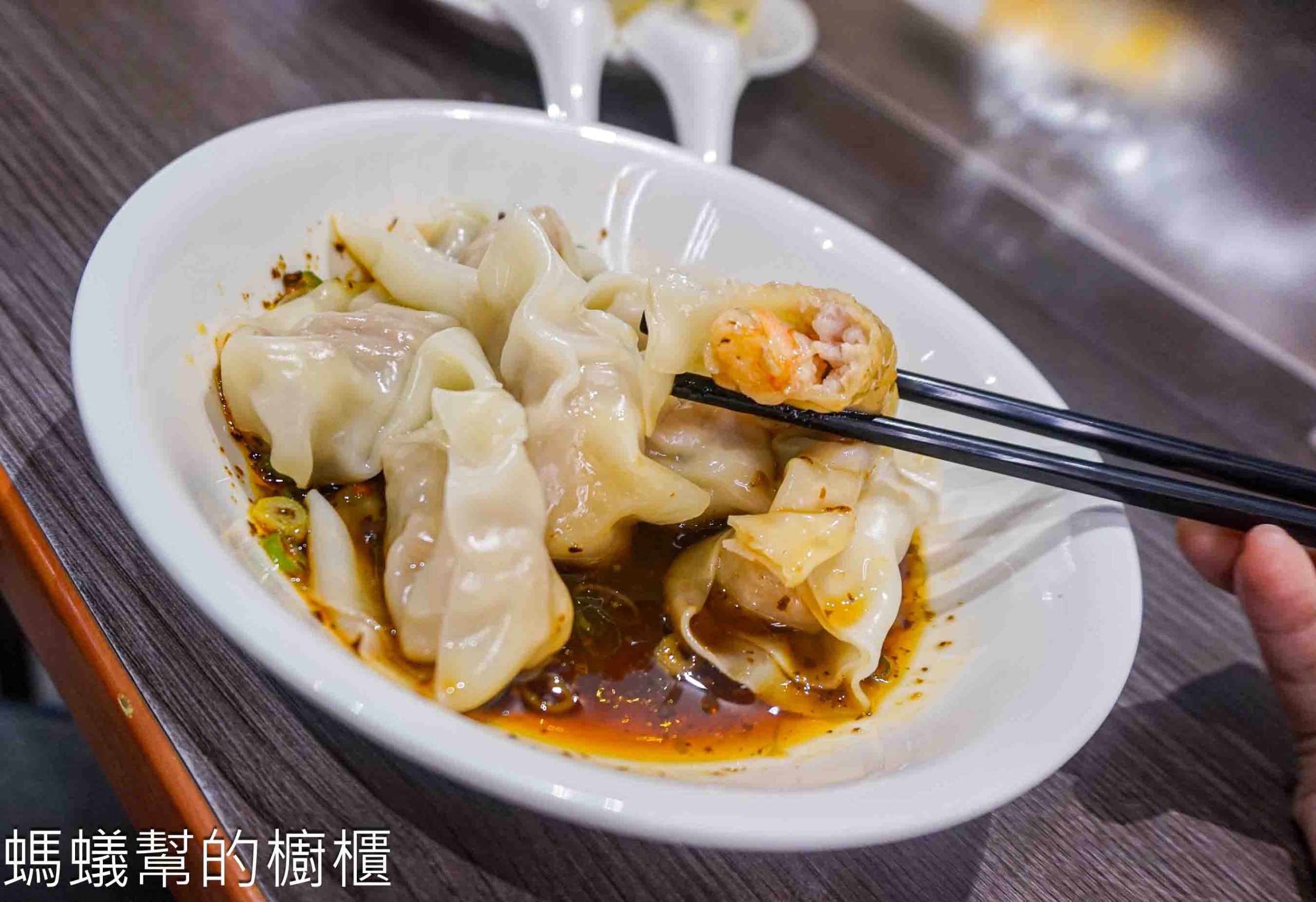 豐華小吃 | 新竹市東區靠近巨城排隊炒飯、紅油抄手