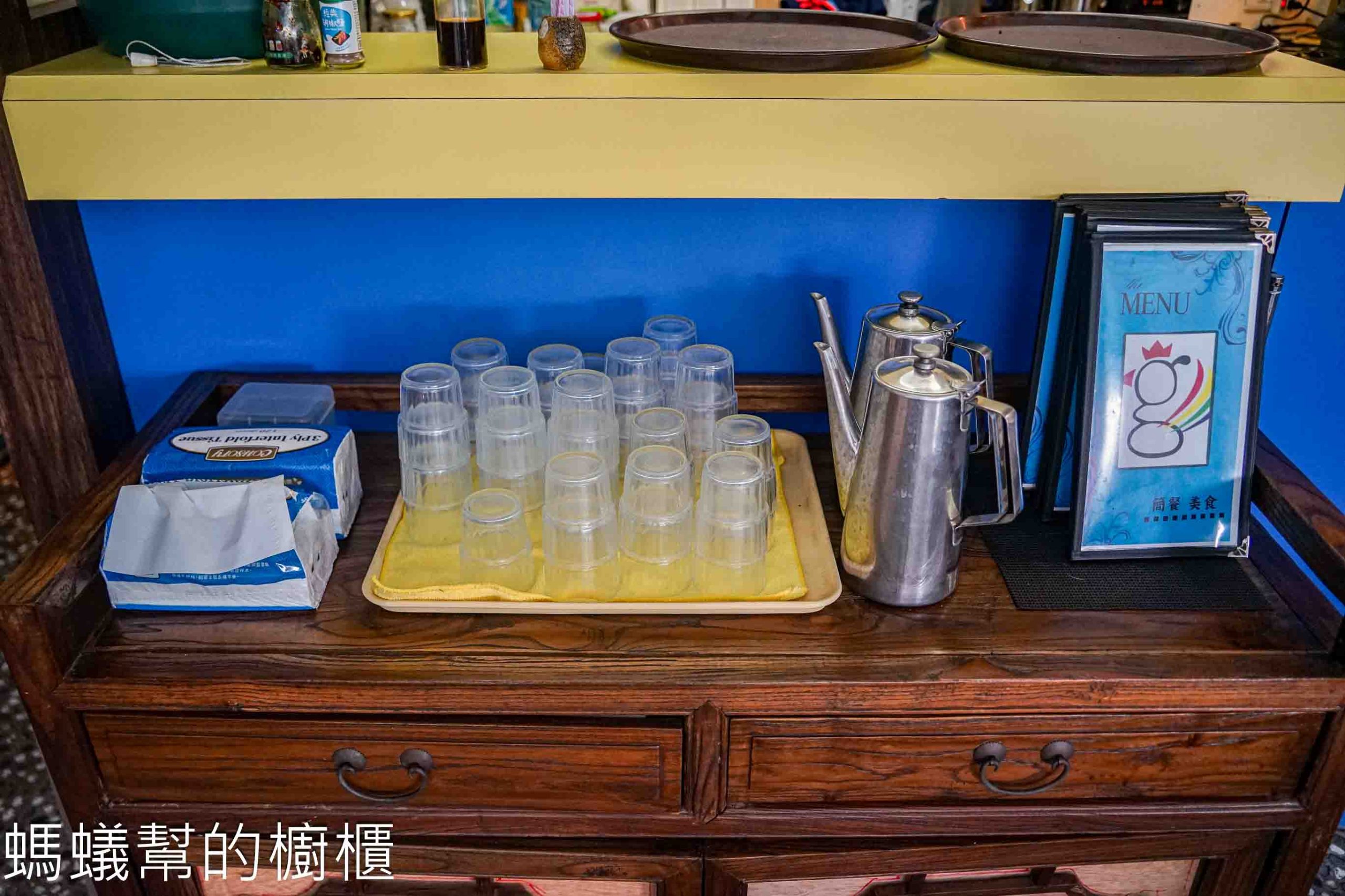 金G園簡餐．咖啡 | 台中西區美食，炸雞腿、炸排骨，二樓吃簡餐。