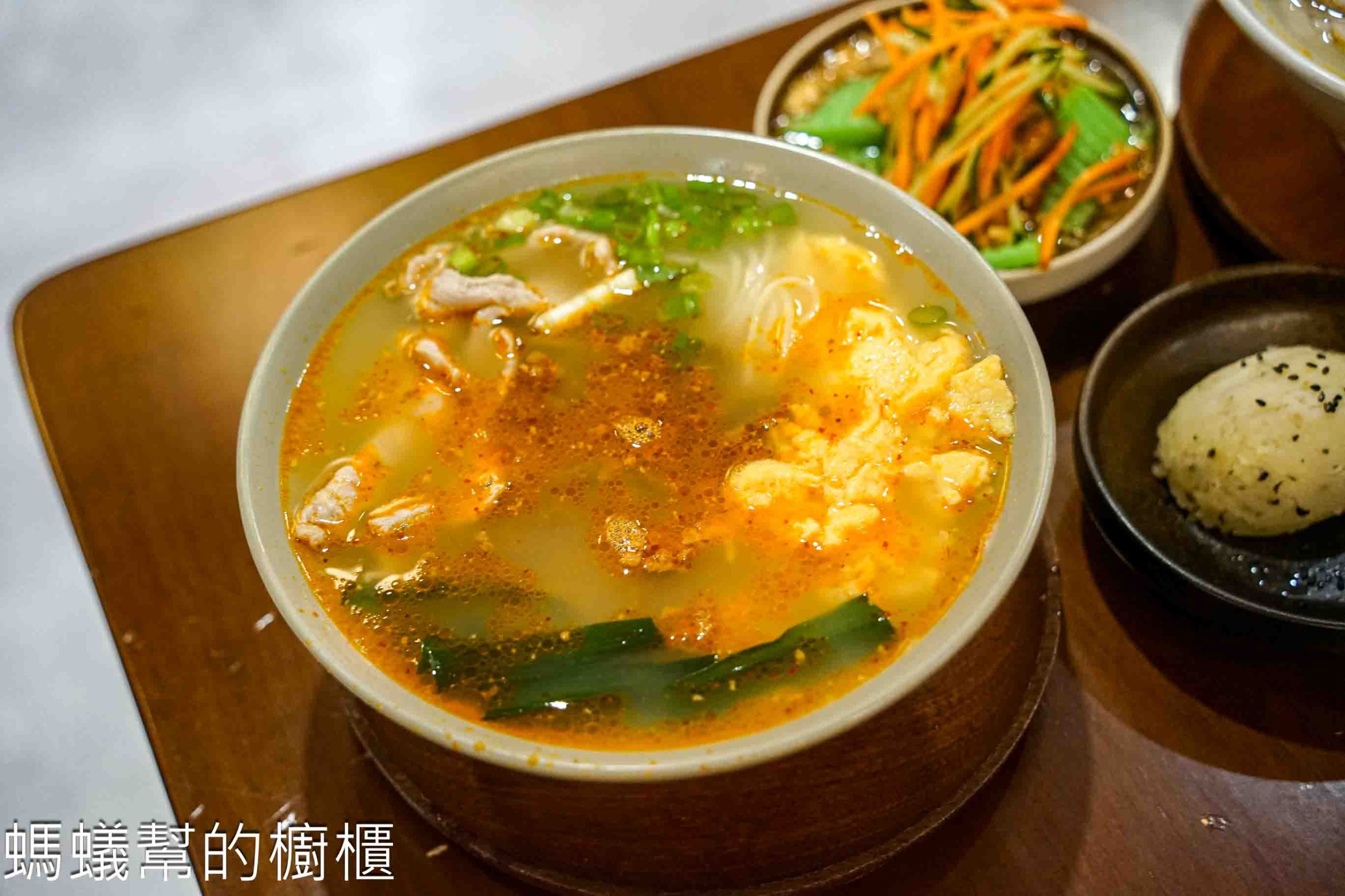 雲米Rice in cloud | 埔里裝潢清爽米線店